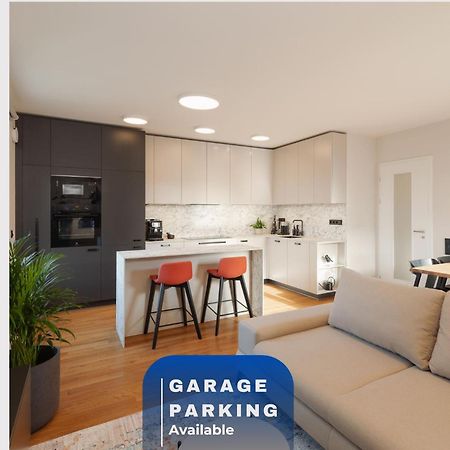 Luxury Sunny Home - Garage Parking, Metro, Balcony, Ps5 With Games Praga Exterior foto